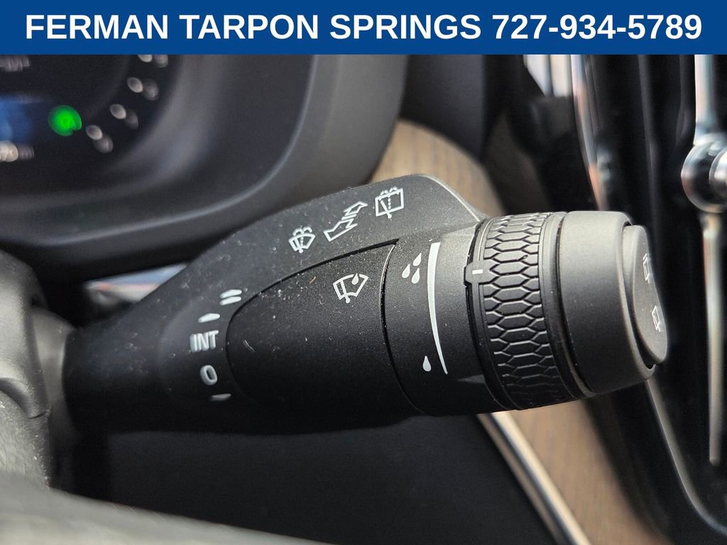 Used 2026 Volvo XC60 B5 Plus w/ Protection Package Premier AWD/4WD image 33