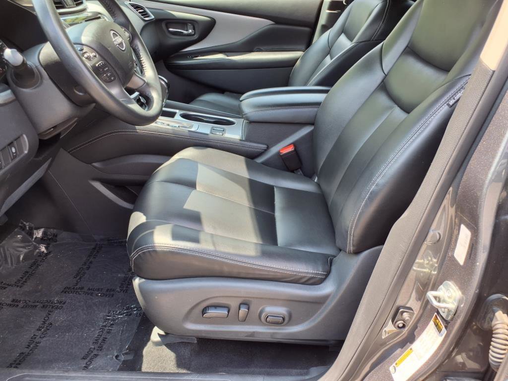 Used 2023 Nissan Murano SV image 12