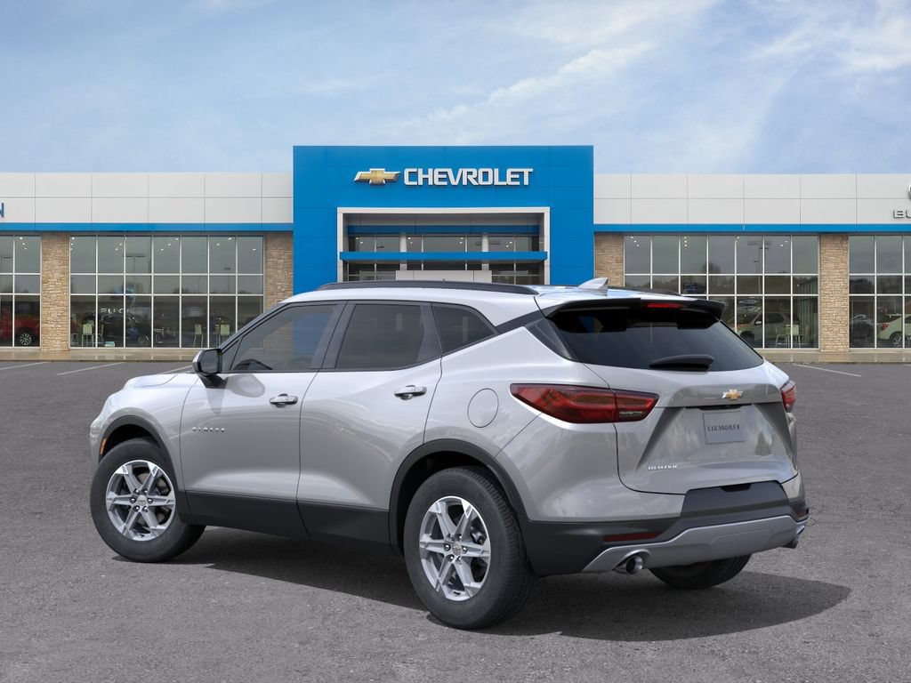 New 2026 Chevrolet Blazer LT w/ Convenience Package FWD image 3
