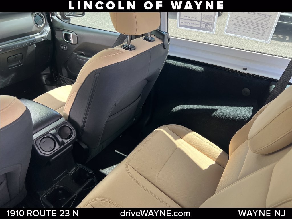 Used 2018 Jeep Wrangler Sport AWD/4WD image 31
