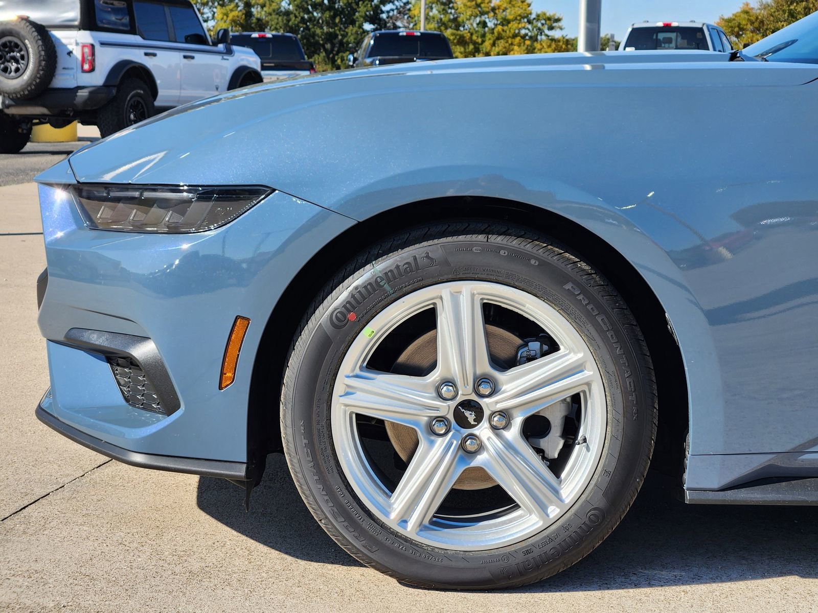 New 2026 Ford Mustang Coupe image 9
