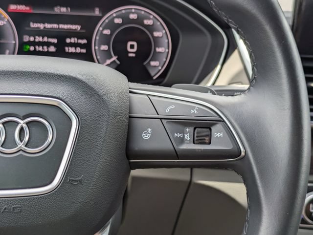 Used 2022 Audi Q5 e Premium AWD/4WD image 26