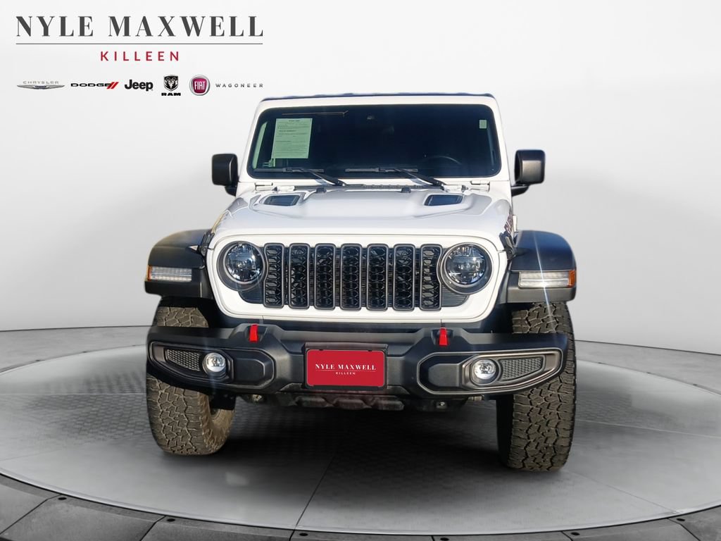 Used 2024 Jeep Gladiator Rubicon w/ Convenience Group AWD/4WD image 18