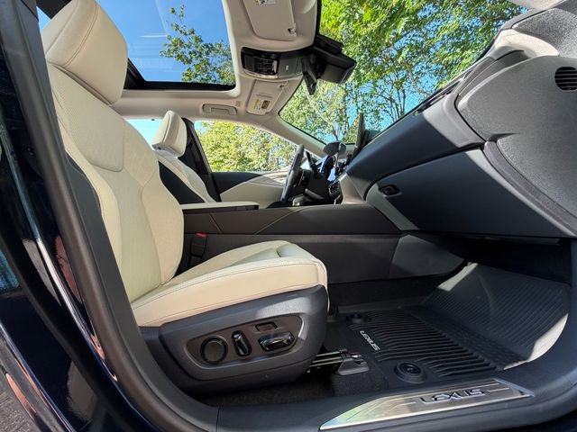 New 2026 Lexus RX 350 AWD image 18