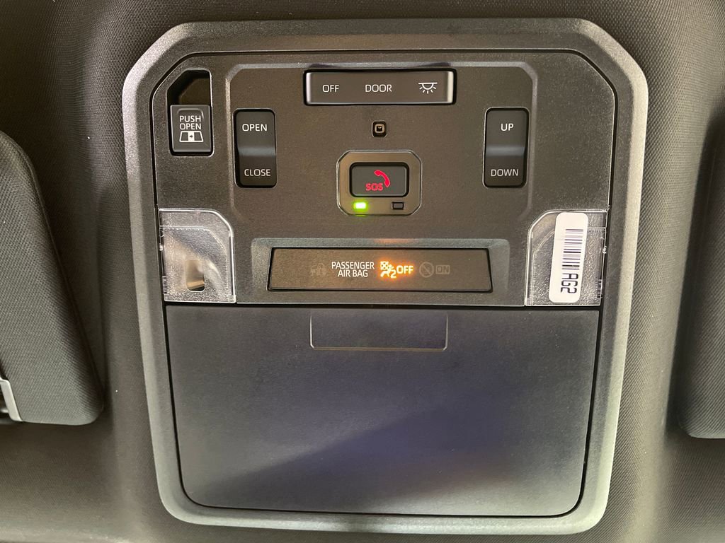 Certified 2025 Toyota Tacoma TRD Off-Road w/ TRD Off Road Premium Package AWD/4WD image 29