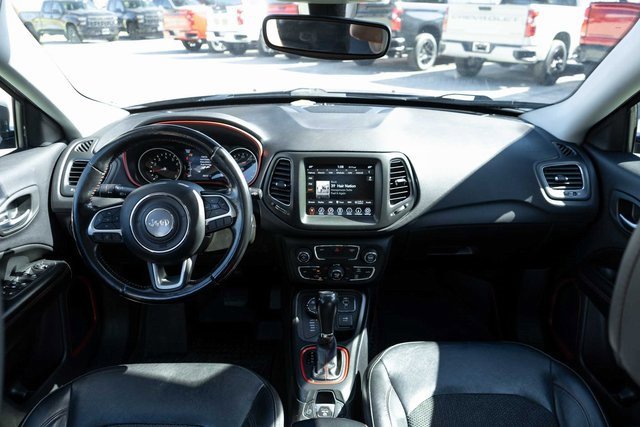 Used 2020 Jeep Compass Trailhawk image 15