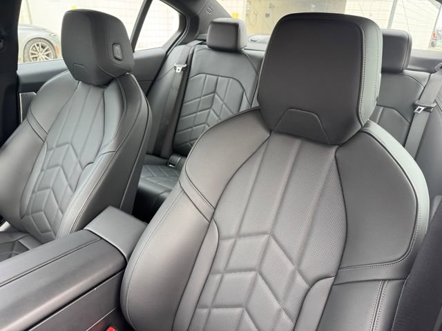 Certified 2025 BMW 530i xDrive 530i xDrive w/ Premium Package image 17