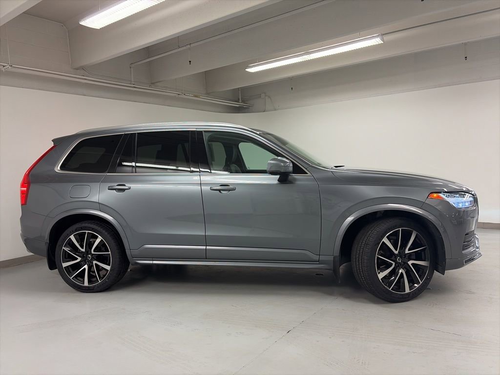 Used 2020 Volvo XC90 T6 Momentum w/ Protection Package AWD/4WD image 6
