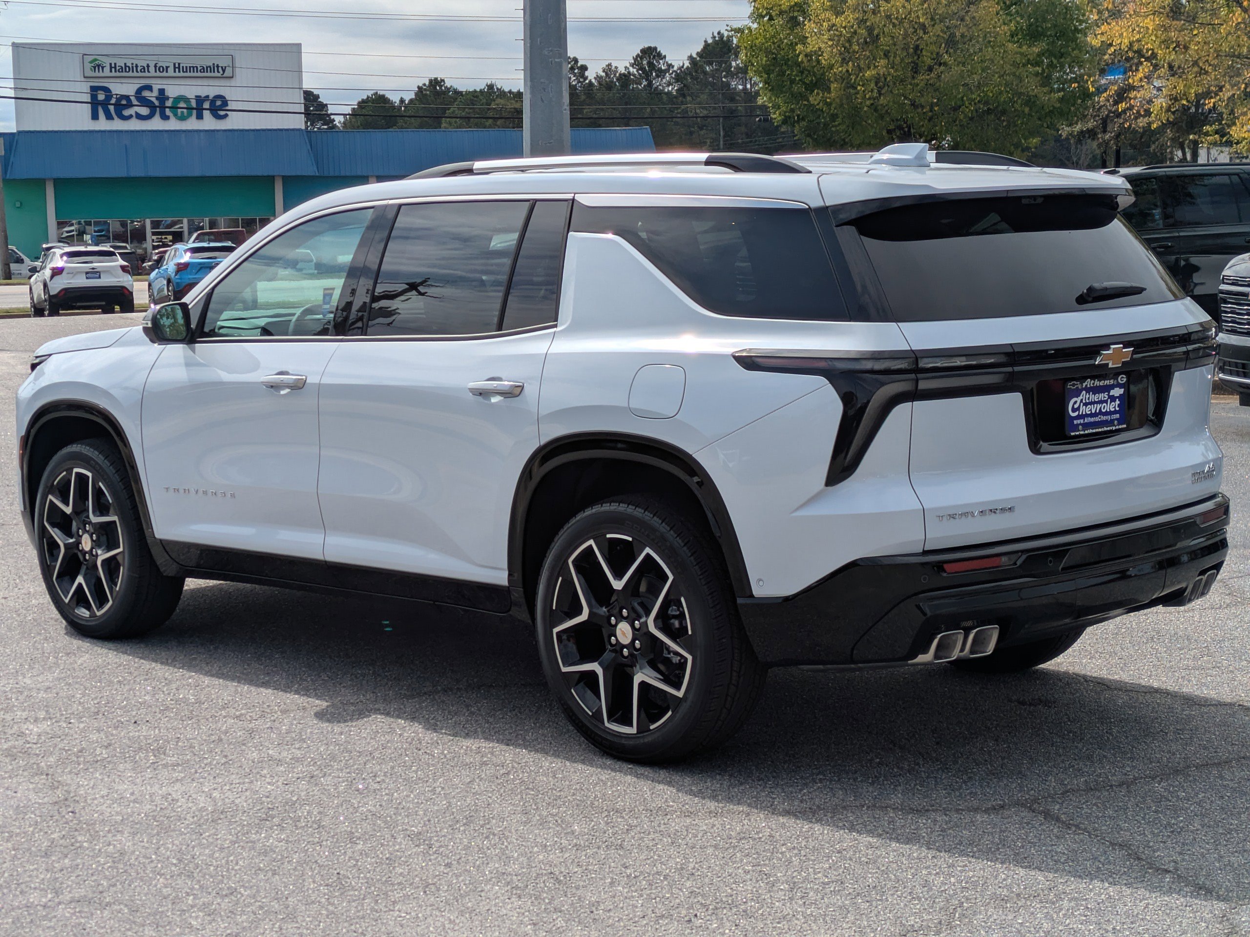 New 2026 Chevrolet Traverse High Country image 6