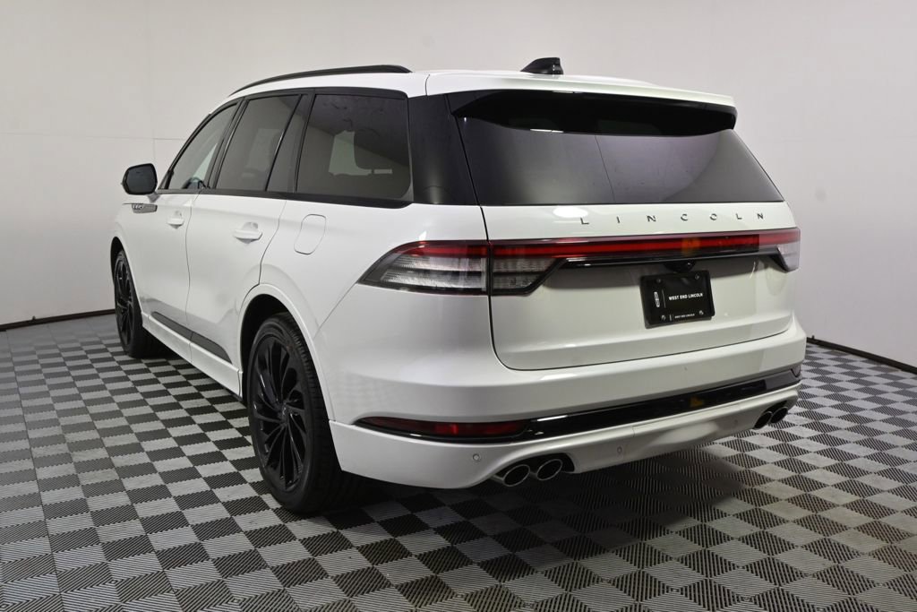 New 2026 Lincoln Aviator Reserve AWD/4WD image 4