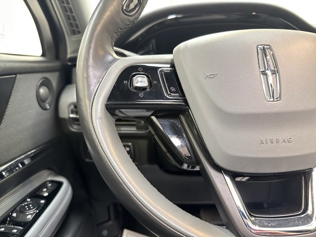 Used 2020 Lincoln Corsair Reserve w/ Equipment Group 201A image 17