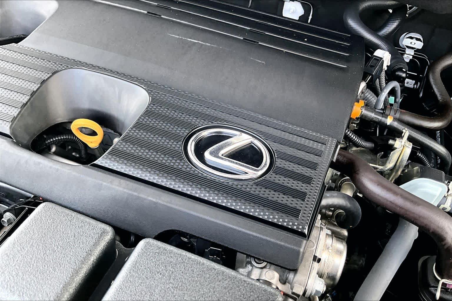 Used 2024 Lexus NX 250 FWD w/ Towing Package (2000 Lbs) image 30