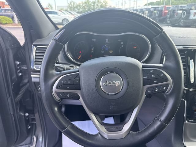 Used 2020 Jeep Grand Cherokee Overland AWD/4WD image 13