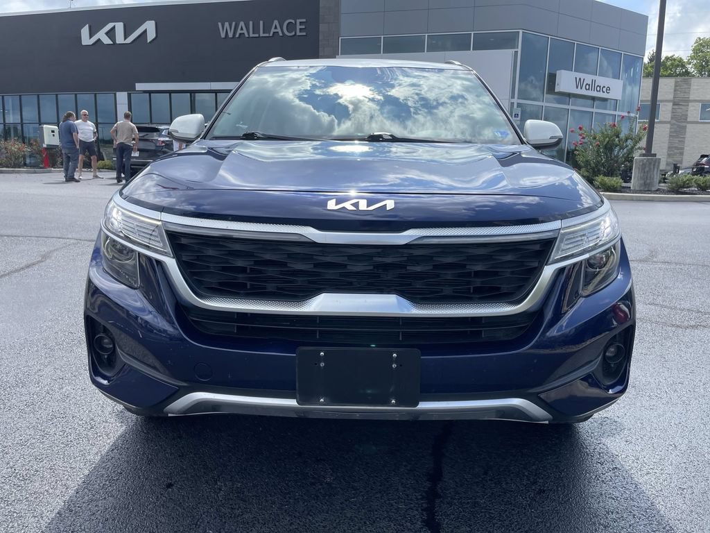 Used 2022 Kia Seltos S FWD image 2