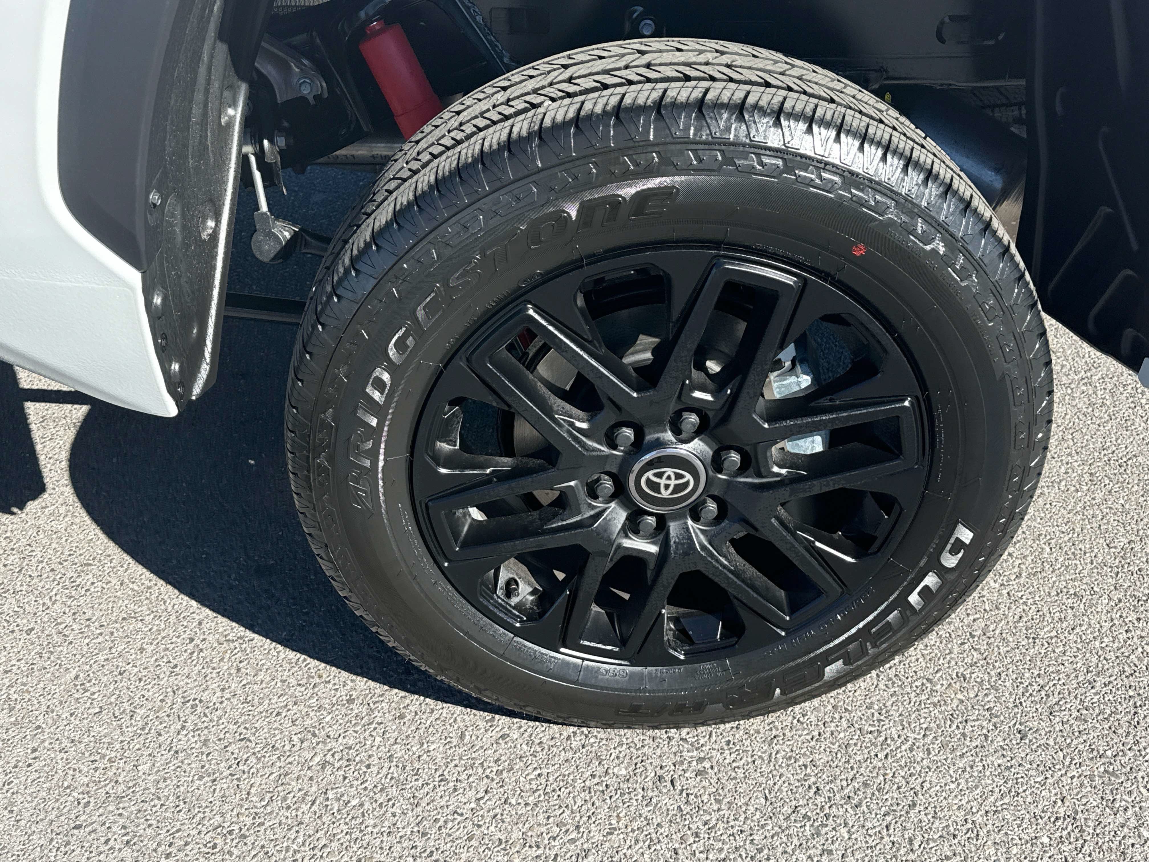 New 2026 Toyota Tundra Limited AWD/4WD image 6