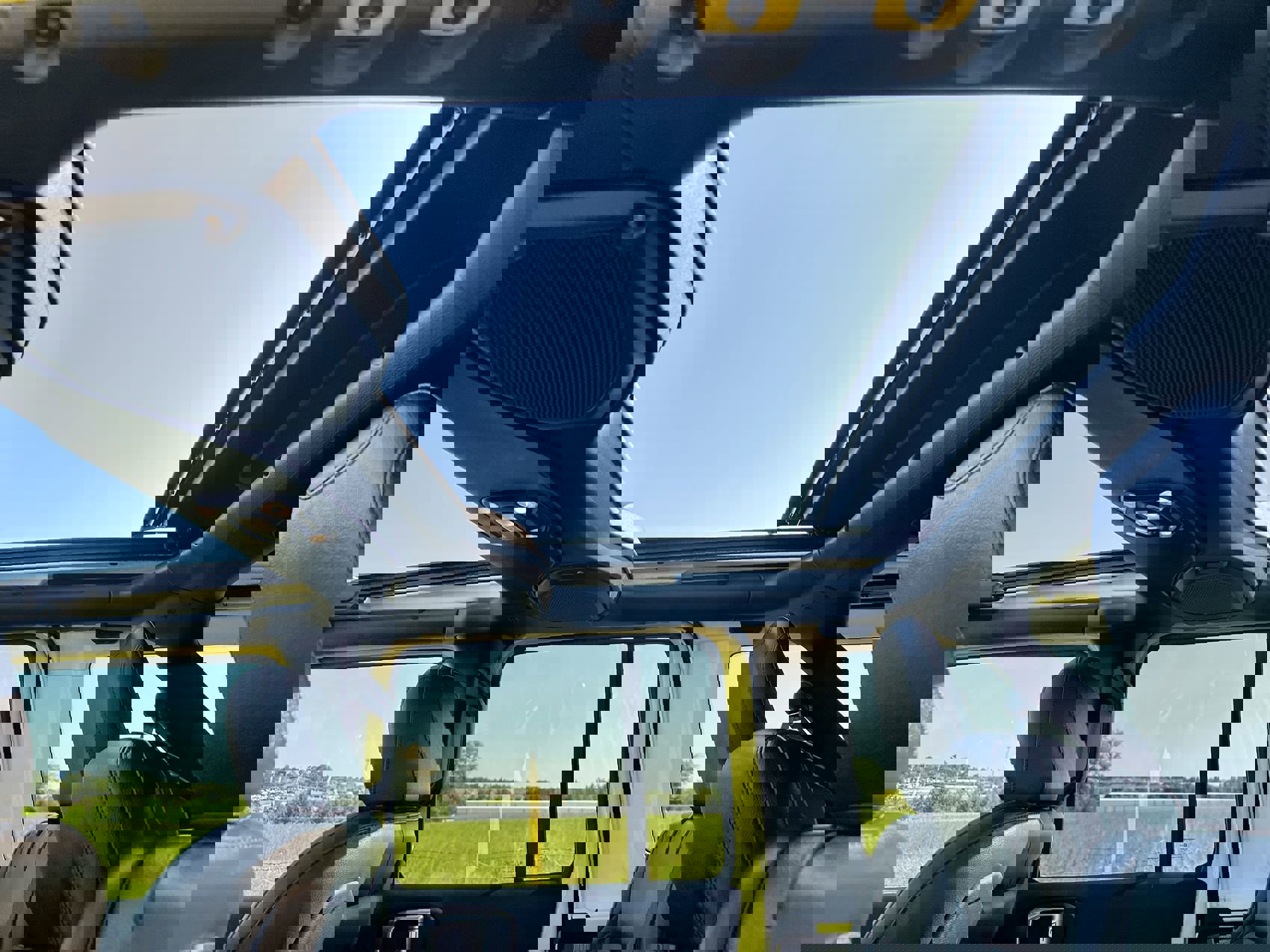 Used 2022 Jeep Wrangler Unlimited Rubicon w/ Trailer Tow Package image 24