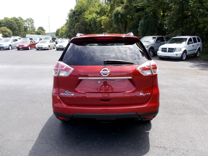 Used 2016 Nissan Rogue SL w/ SL Premium Package image 15