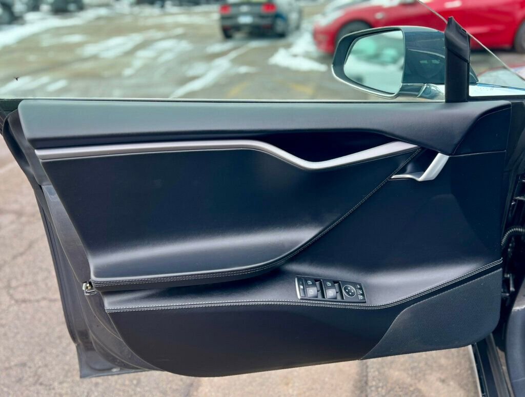Used 2018 Tesla Model S 75D image 13