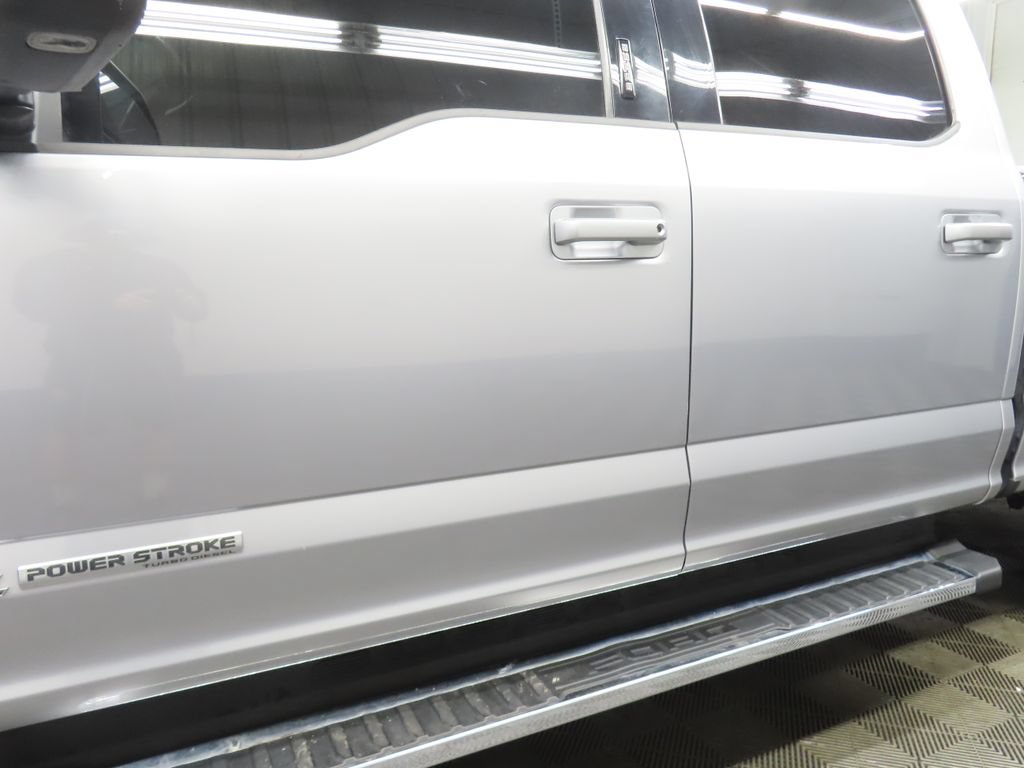 Used 2021 Ford F250 Lariat w/ Lariat Value Package AWD/4WD image 34