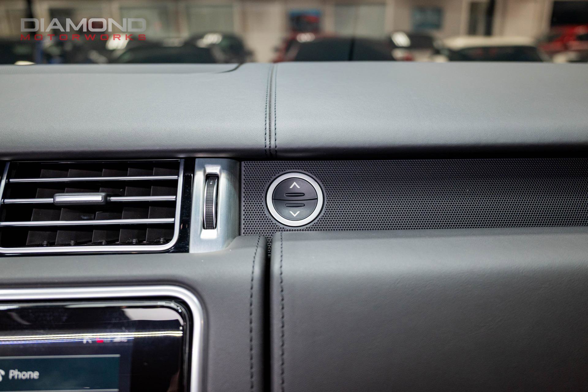 Used 2019 Land Rover Range Rover Autobiography image 89