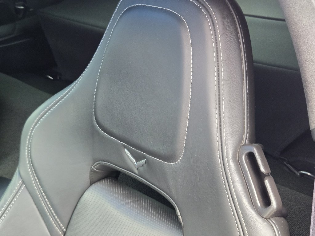 Used 2015 Chevrolet Corvette Stingray Coupe w/ 3LT Preferred Equipment Group RWD image 15