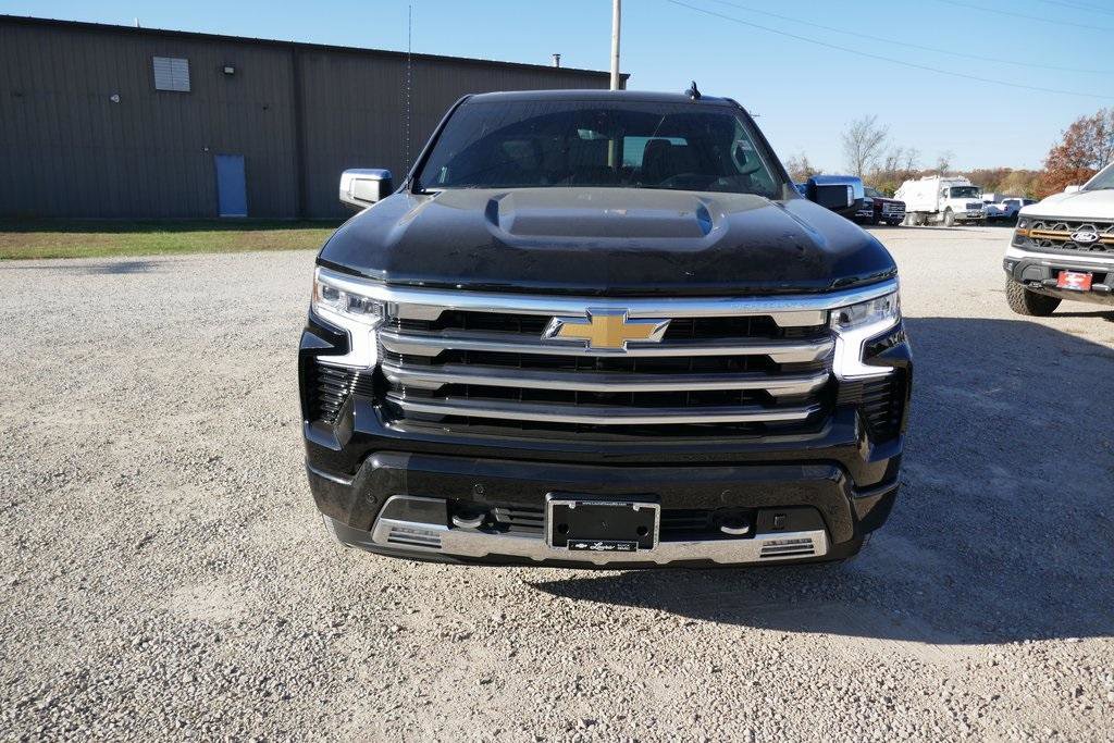New 2026 Chevrolet Silverado 1500 High Country image 9