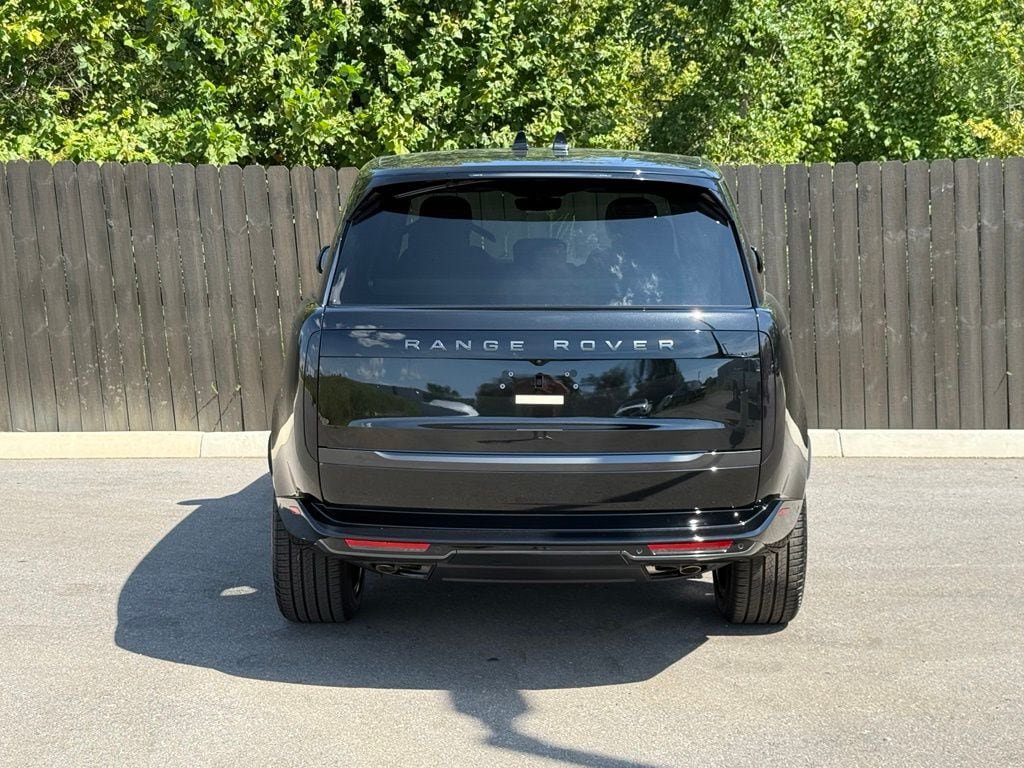 New 2026 Land Rover Range Rover SE AWD/4WD image 4