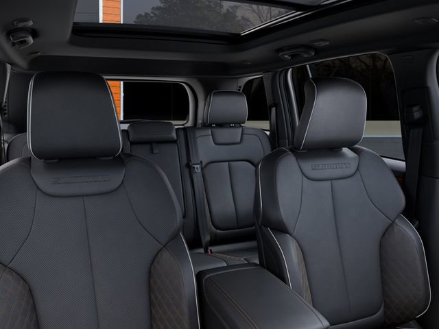 New 2026 Jeep Grand Cherokee Summit image 26