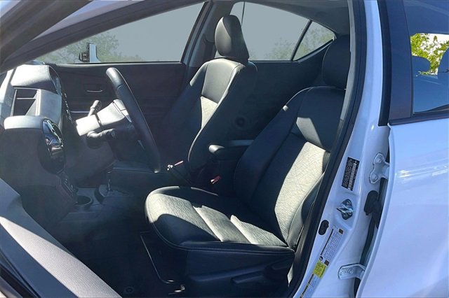 Used 2015 Toyota Prius C Four image 23