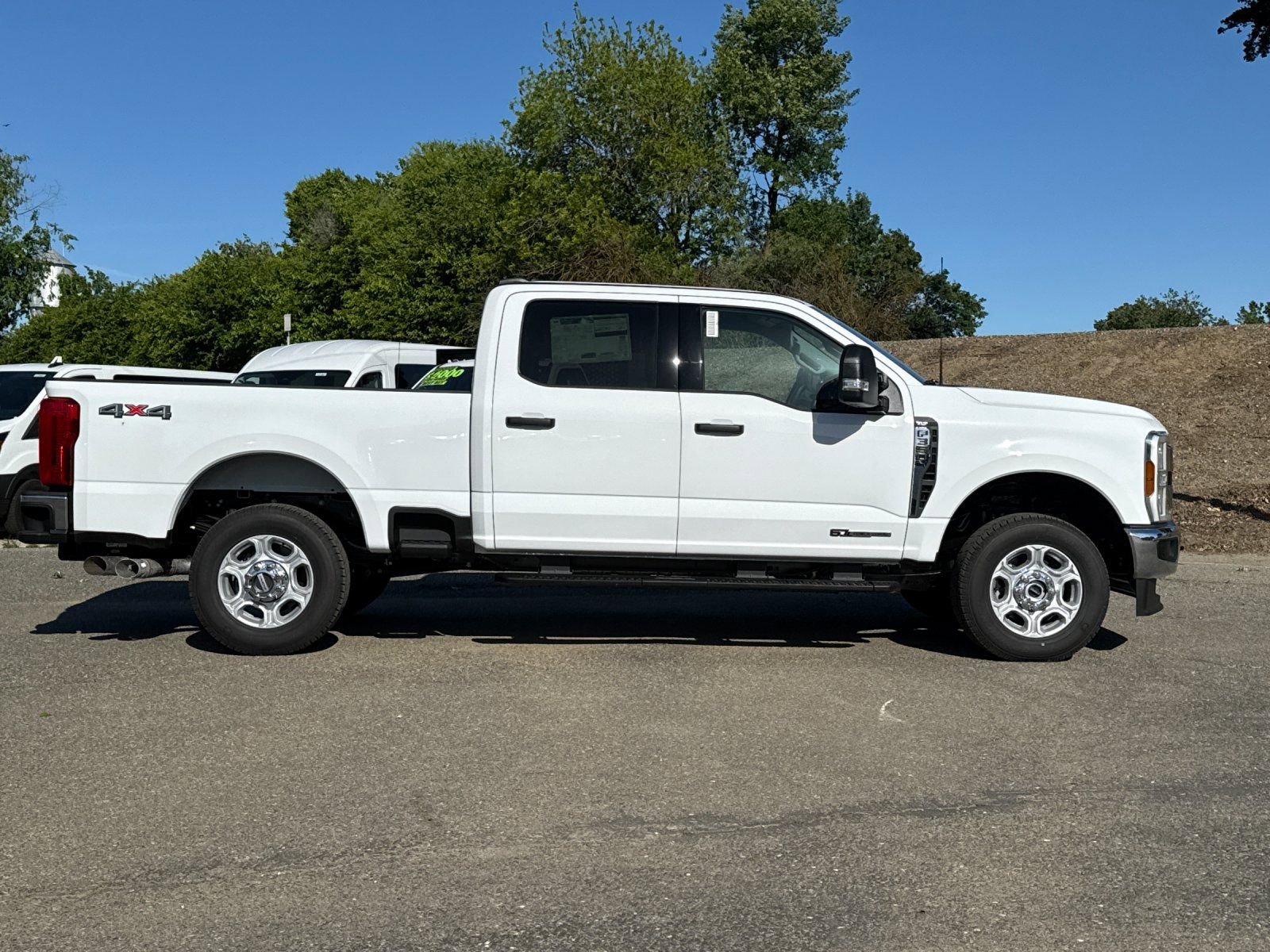 New 2026 Ford F350 XLT AWD/4WD image 2