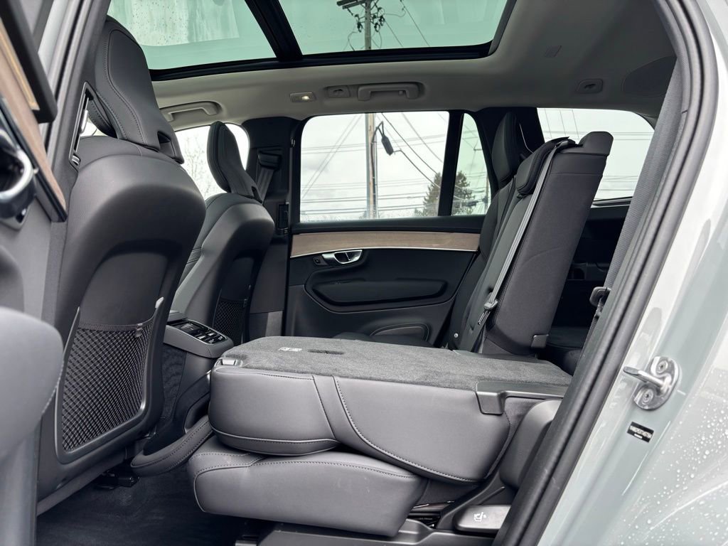 Certified 2026 Volvo XC90 B6 Plus w/ Protection Package Premier AWD/4WD image 22