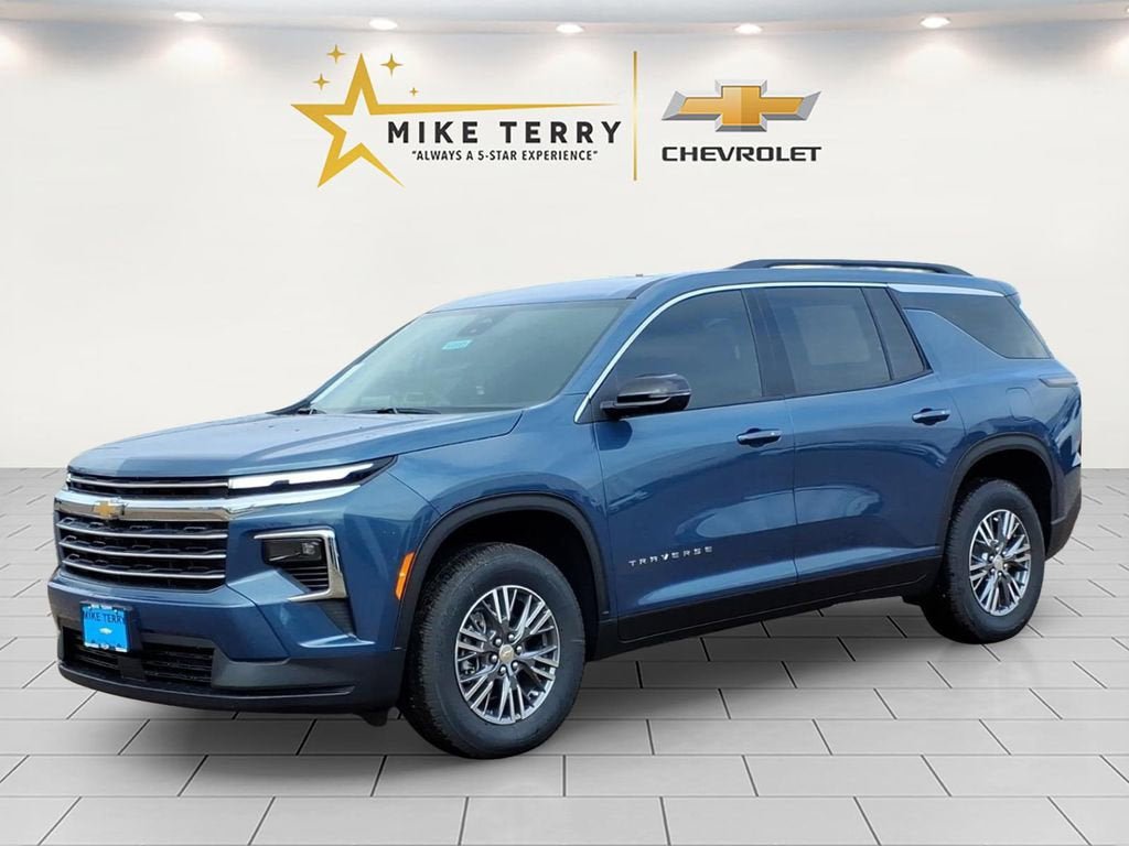 New 2026 Chevrolet Traverse LT