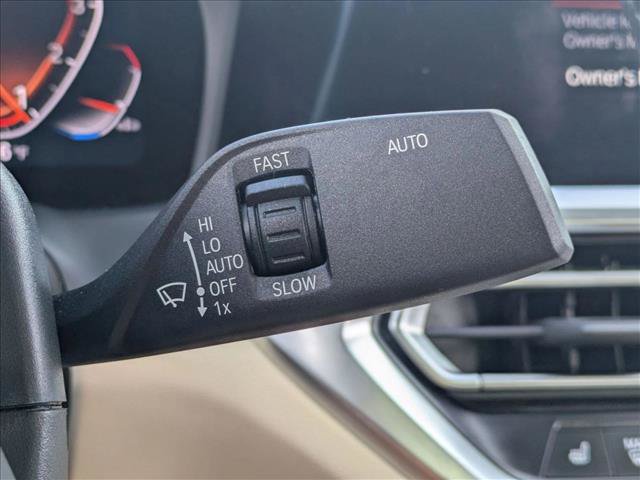 Used 2021 BMW 330i Sedan w/ Premium Package RWD image 14