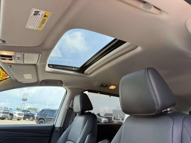 Used 2025 Honda Odyssey EX-L image 13