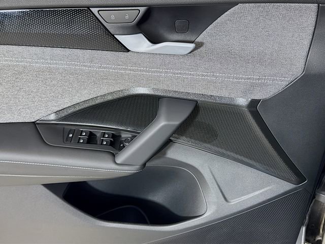 New 2026 Volkswagen Tiguan S image 15