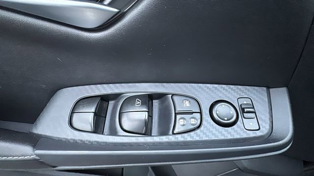 Used 2024 Nissan Sentra SV image 13