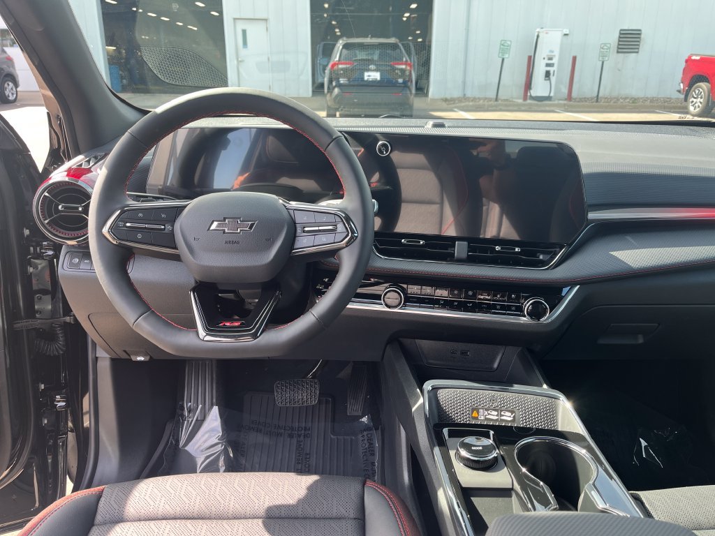 New 2027 Chevrolet Equinox RS w/ Convenience Package III AWD/4WD image 12
