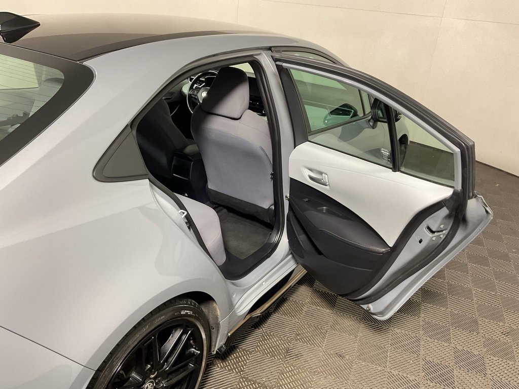 Used 2022 Toyota Corolla SE image 30