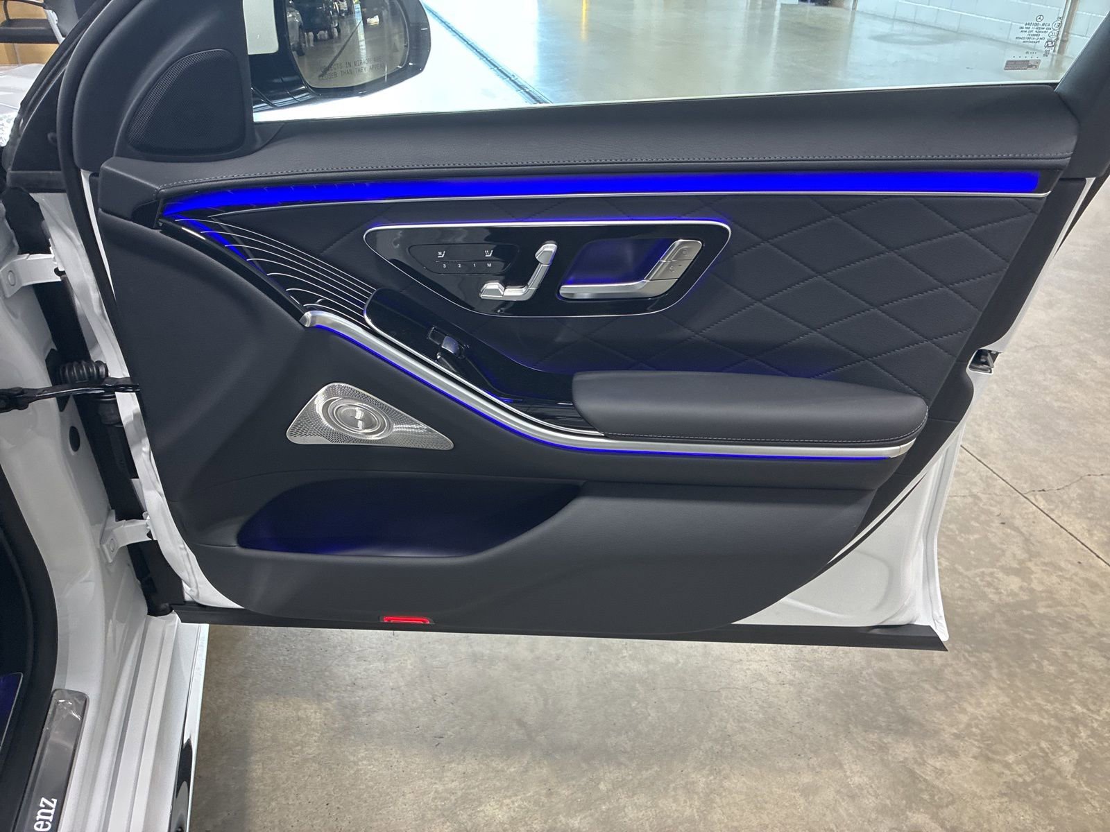 New 2026 Mercedes-Benz S 580 4MATIC Sedan image 17