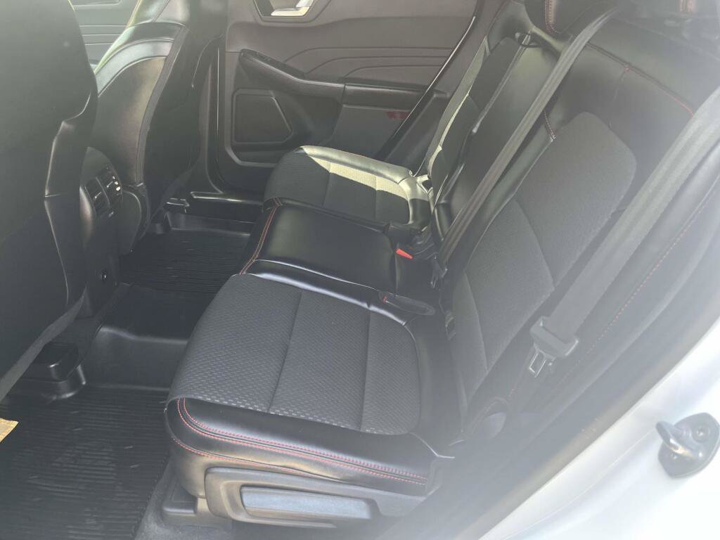 Used 2023 Ford Escape ST-Line w/ Tech Pack #1 FWD image 18