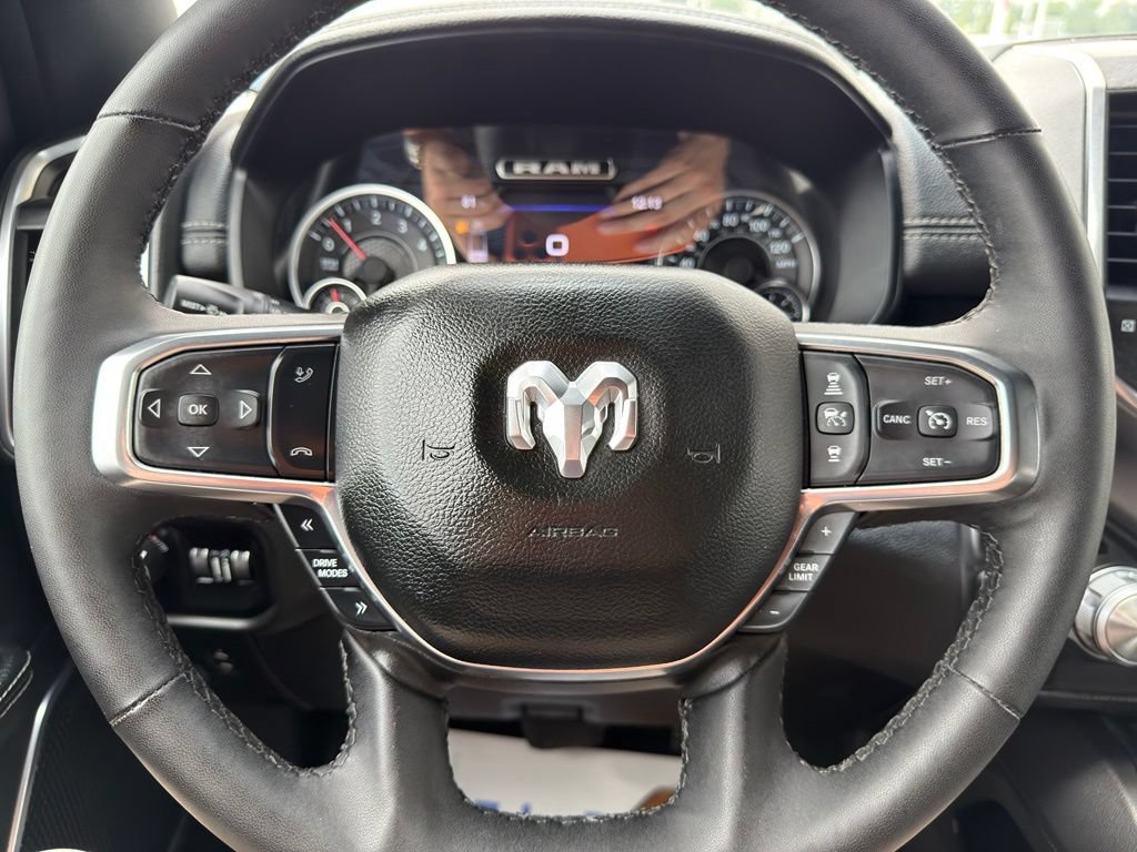 Used 2025 RAM 1500 Laramie w/ Sport Appearance Package AWD/4WD image 17