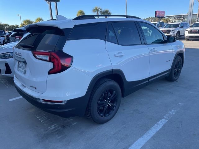 Used 2022 GMC Terrain AT4 w/ Infotainment Package II image 10