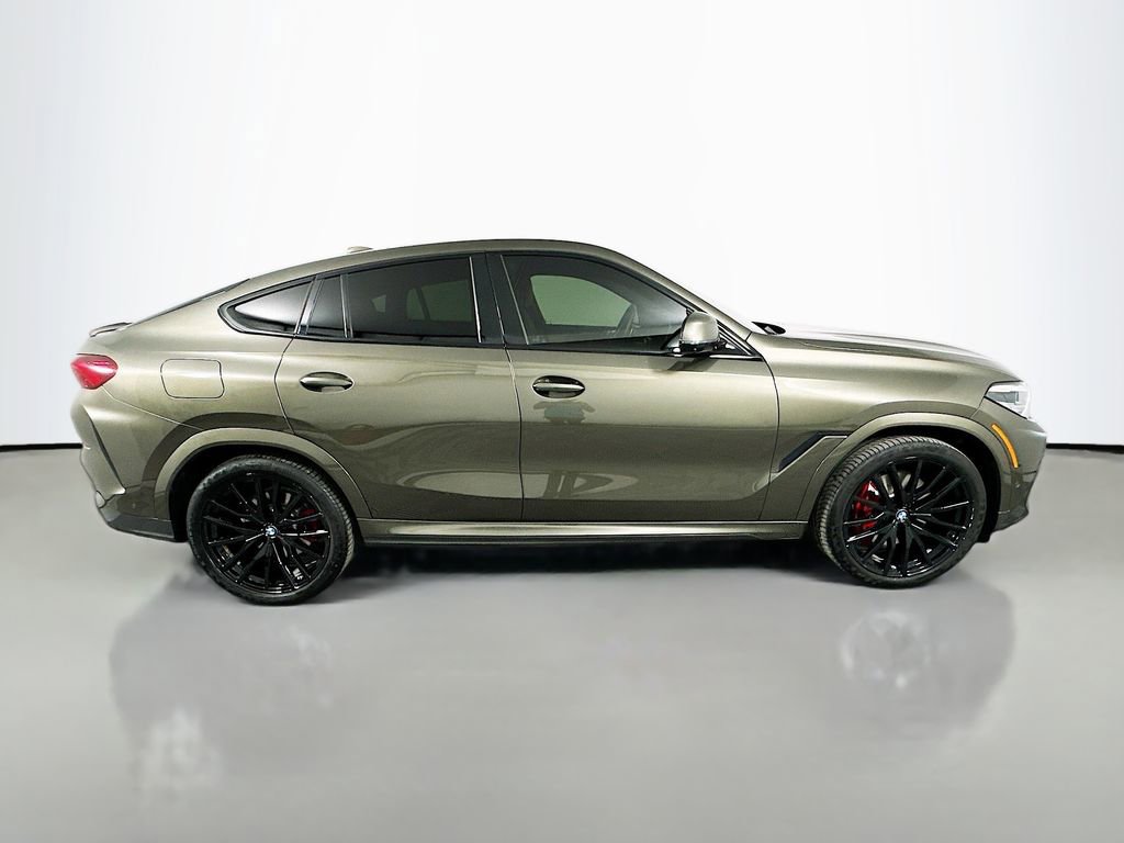 Certified 2023 BMW X6 xDrive40i w/ M Sport Package image 4