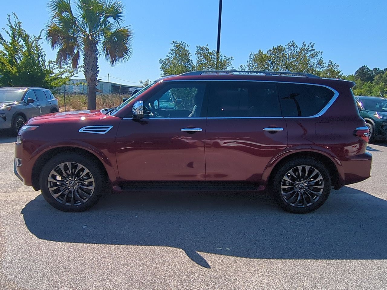 Certified 2023 Nissan Armada Platinum w/ Captain's Chairs Package AWD/4WD image 7
