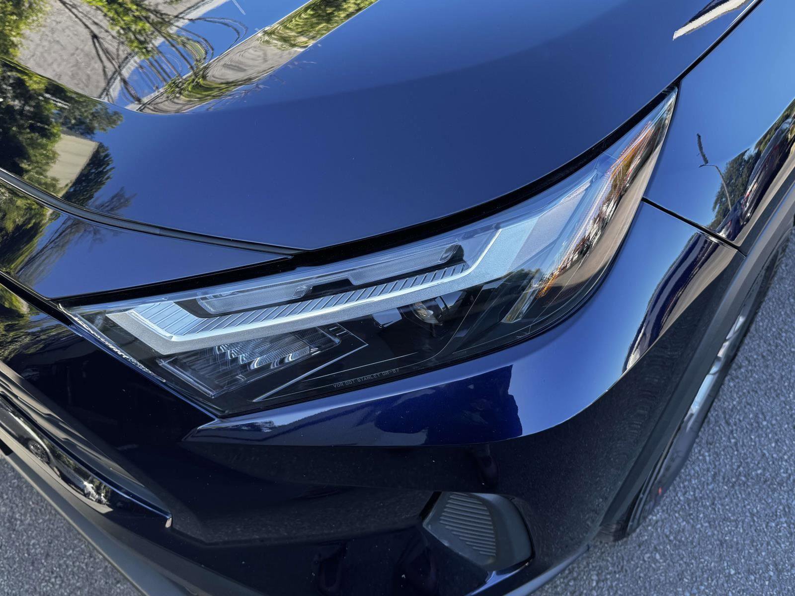 Certified 2025 Toyota RAV4 XLE AWD/4WD image 8