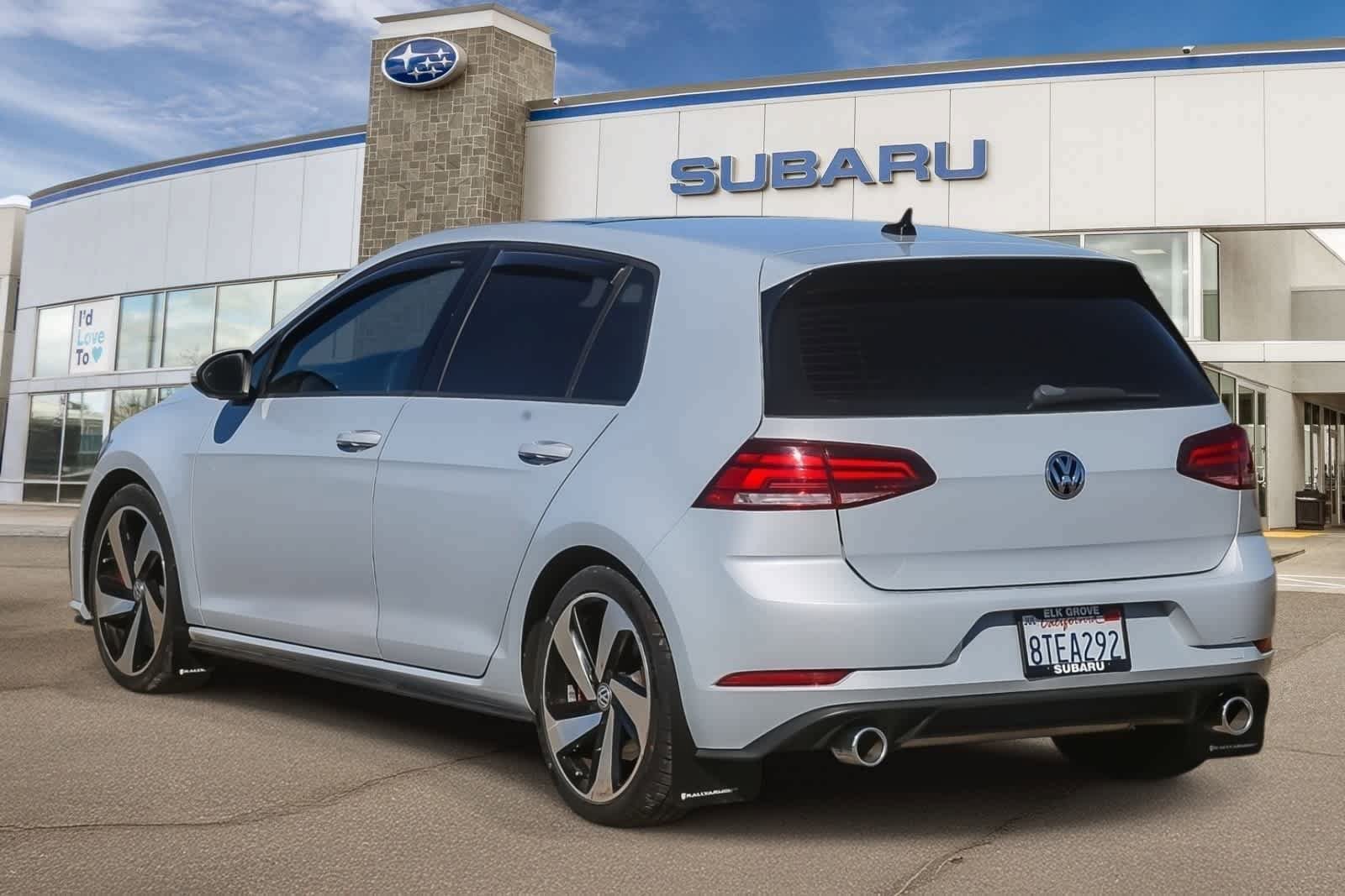 Used 2018 Volkswagen GTI SE FWD image 10