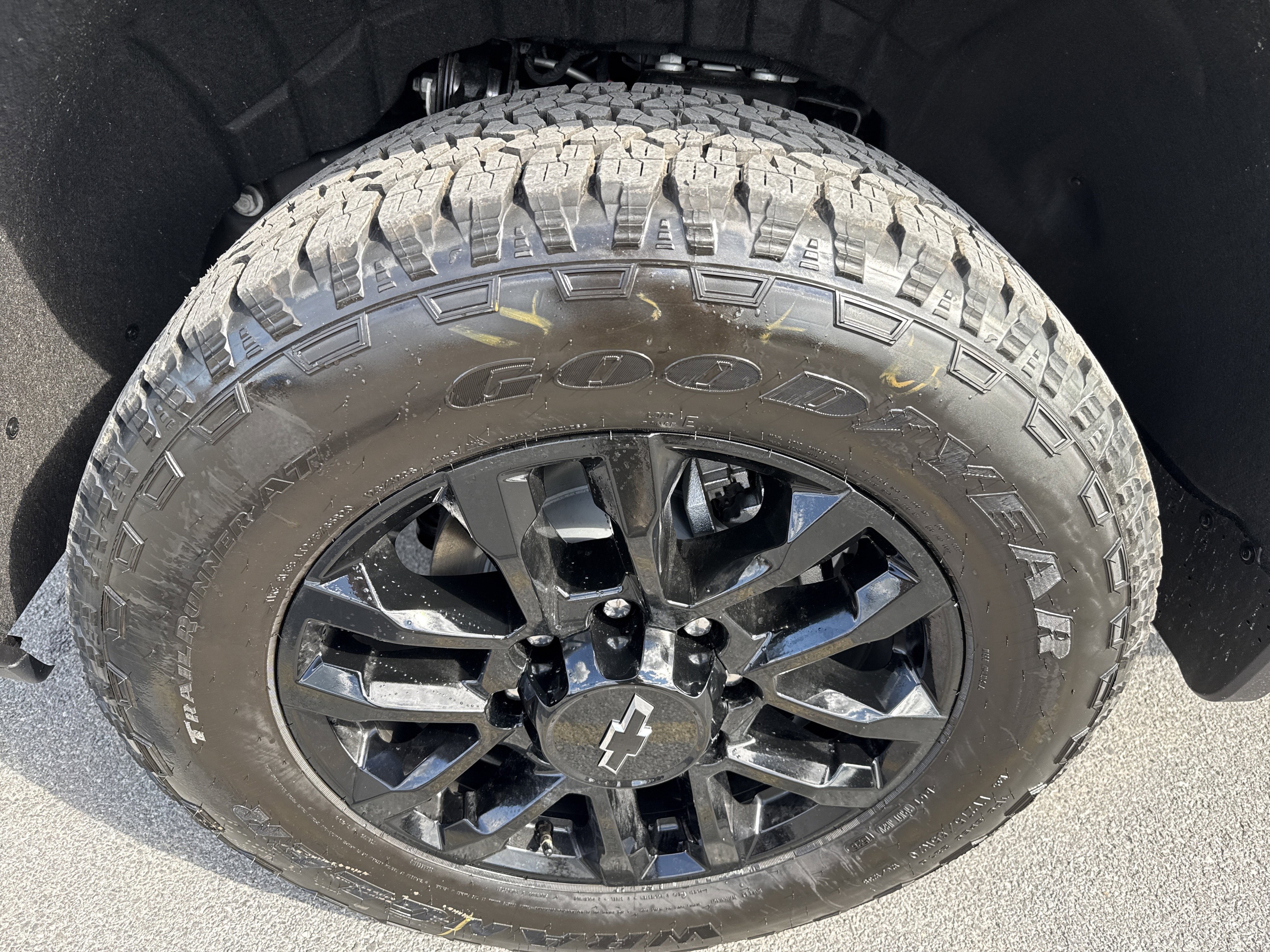 New 2026 Chevrolet Silverado 2500 Custom w/ Custom Value Package AWD/4WD image 10