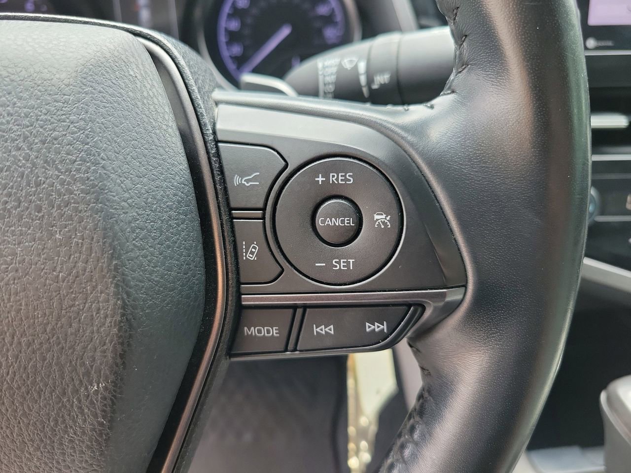 Used 2021 Toyota Camry SE image 20