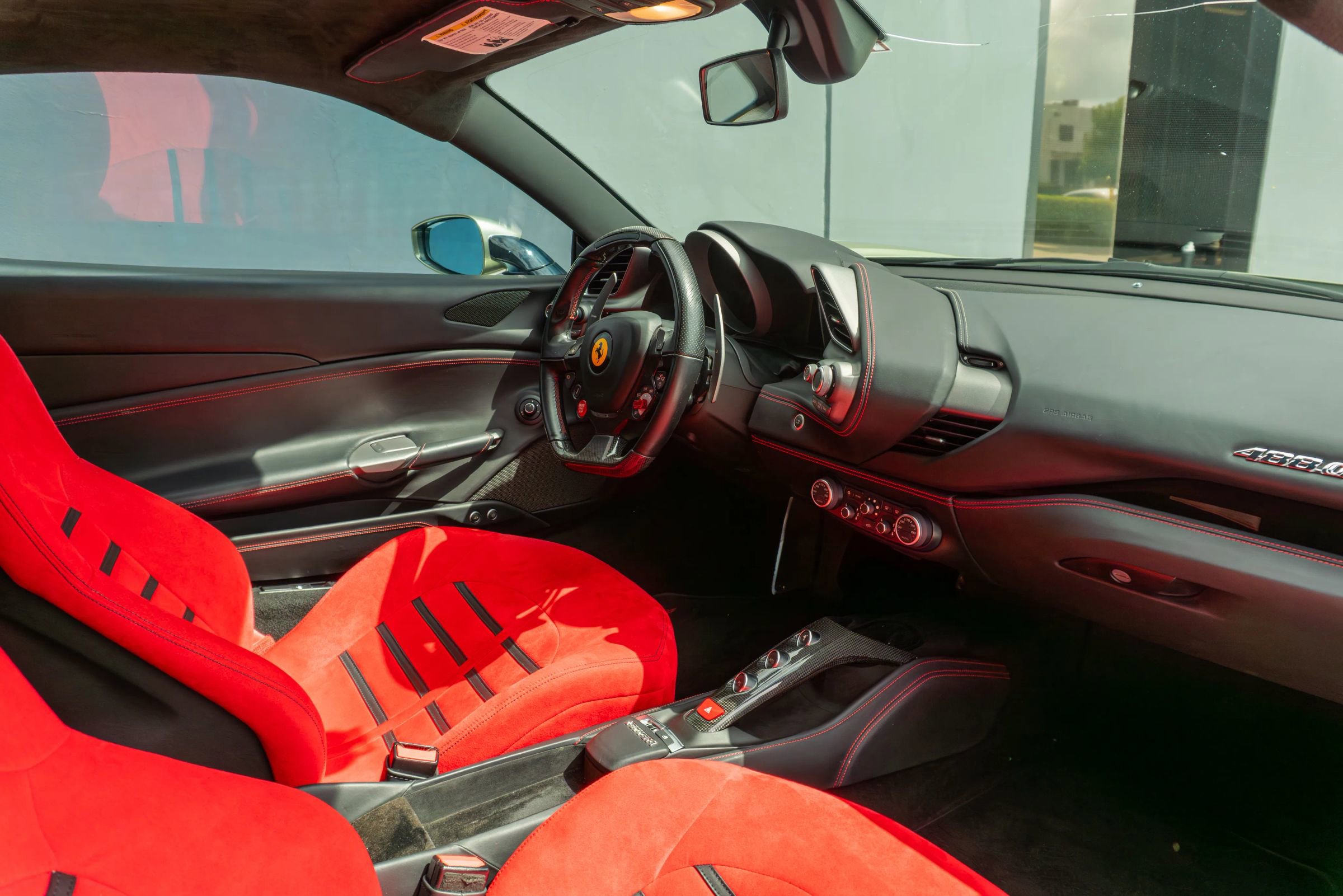 Used 2018 Ferrari 488 GTB RWD image 60