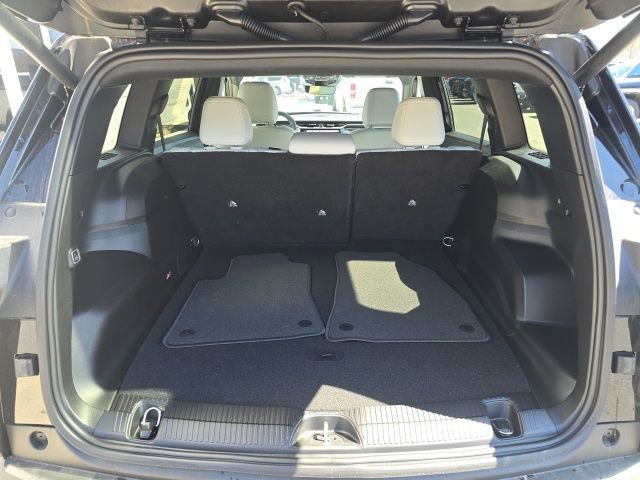 New 2026 Jeep Cherokee Limited image 26